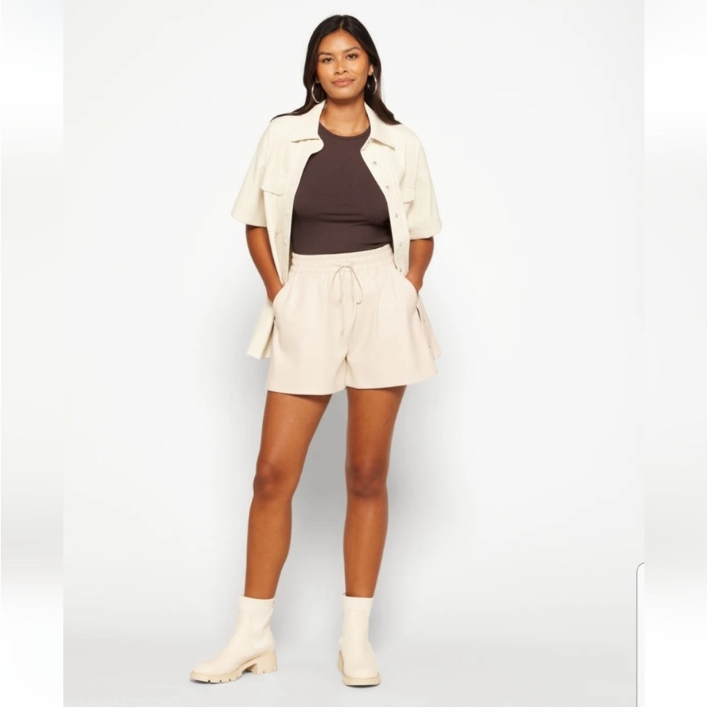 Good American better than leather shorts - size 1
